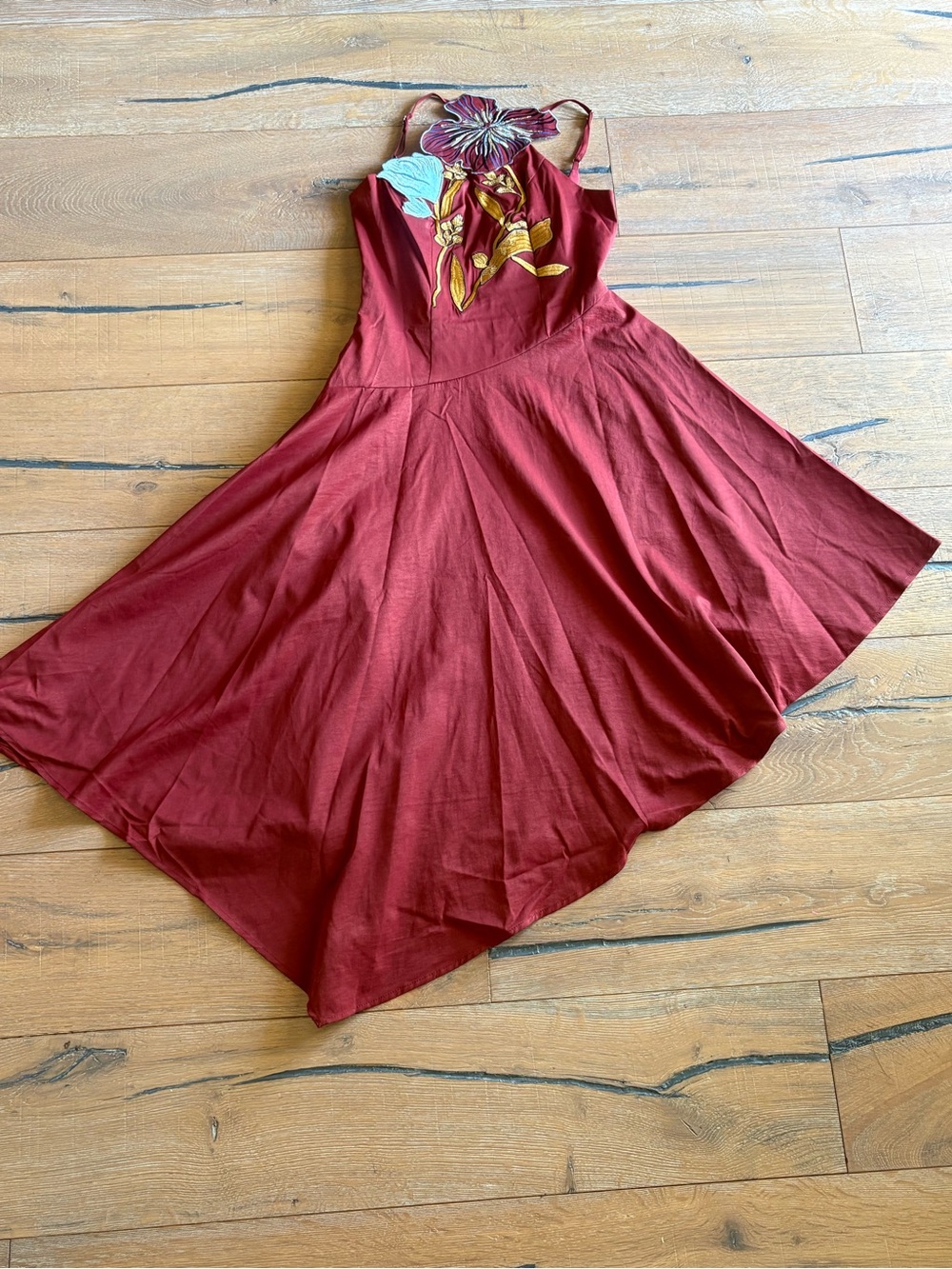 NWT Anewsta Burgundy Embroidered Floral Midi Dress – Size S